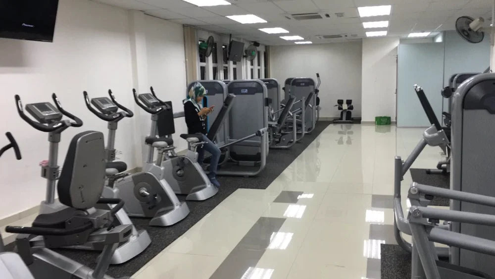 Gym Exercise Spinning Bike Cardio Machine Fitness Equipment